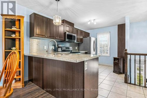 149 Britannia Crescent, Loyalist (Bath), ON - Indoor Photo Showing Kitchen With Upgraded Kitchen