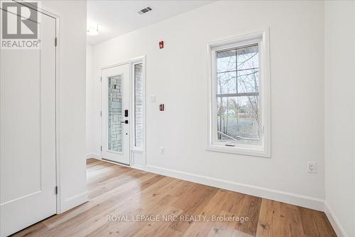 1 - 29 Cyclone Way, Fort Erie (337 - Crystal Beach), ON - Indoor Photo Showing Other Room