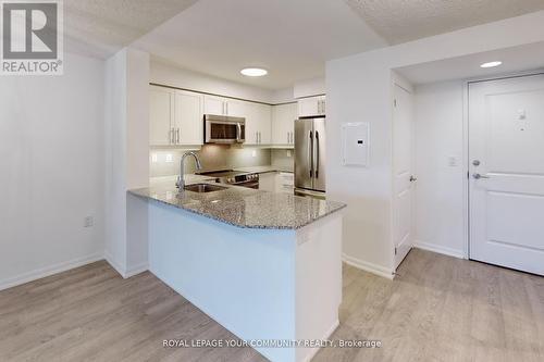 608 - 125 Western Battery Road, Toronto, ON - Indoor Photo Showing Kitchen