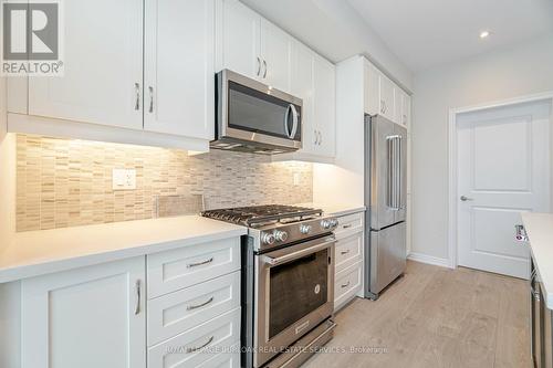 9 - 288 Glover Road, Hamilton, ON - Indoor Photo Showing Kitchen With Stainless Steel Kitchen With Upgraded Kitchen