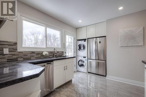 72 Houston Crescent, Toronto, ON - Indoor Photo Showing Kitchen