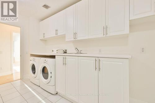 2201 - 1 Hurontario Street, Mississauga, ON - Indoor Photo Showing Laundry Room