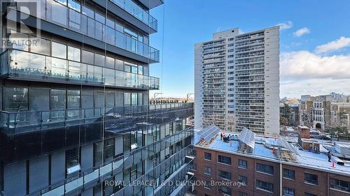 707 - 117 Broadway Avenue, Toronto, ON - Outdoor With Balcony