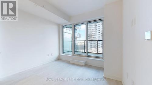 707 - 117 Broadway Avenue, Toronto, ON - Indoor Photo Showing Other Room