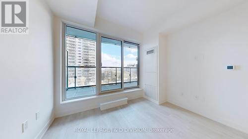 707 - 117 Broadway Avenue, Toronto, ON - Indoor Photo Showing Other Room