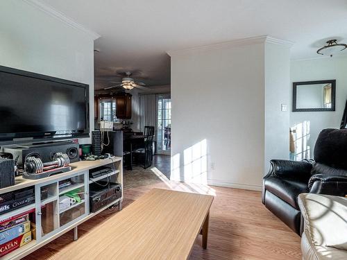 Salon - 1208-C-677 12E Avenue N., Sherbrooke (Fleurimont), QC - Indoor Photo Showing Living Room