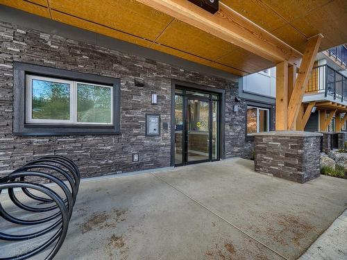 204-4810 Cedar Ridge Pl, Nanaimo, BC - Outdoor