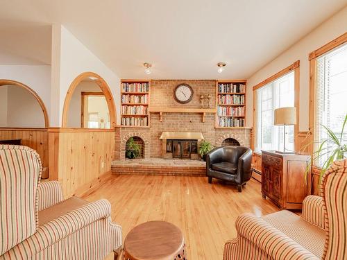 Living room - 183 Ch. Des Gaudet, Les Îles-De-La-Madeleine, QC - Indoor Photo Showing Other Room With Fireplace