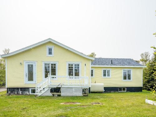 Back facade - 183 Ch. Des Gaudet, Les Îles-De-La-Madeleine, QC - Outdoor