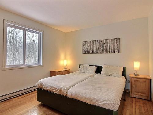 Chambre Ã  coucher principale - 3 Ch. De Scherfede, Brownsburg-Chatham, QC - Indoor Photo Showing Bedroom