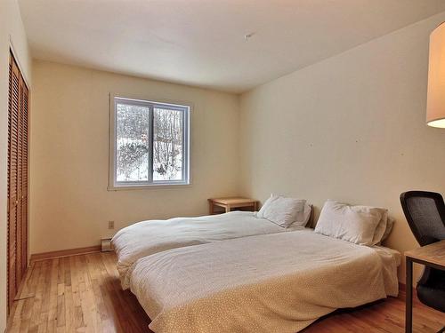 Chambre Ã Â coucher - 3 Ch. De Scherfede, Brownsburg-Chatham, QC - Indoor Photo Showing Bedroom