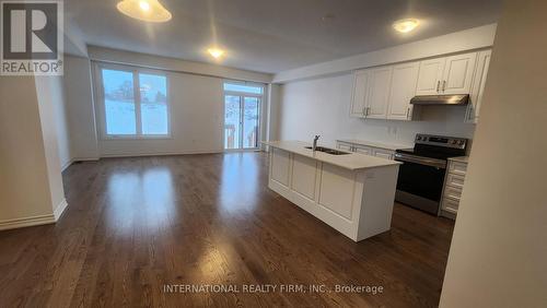 157 Shepherd Drive, Barrie, ON - Indoor Photo Showing Kitchen