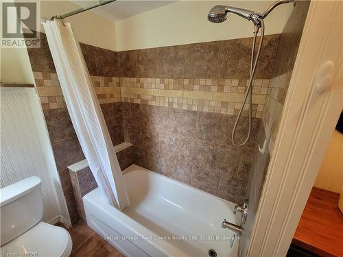 53 Wilson Street, Huron East (Seaforth), ON - Indoor Photo Showing Bathroom