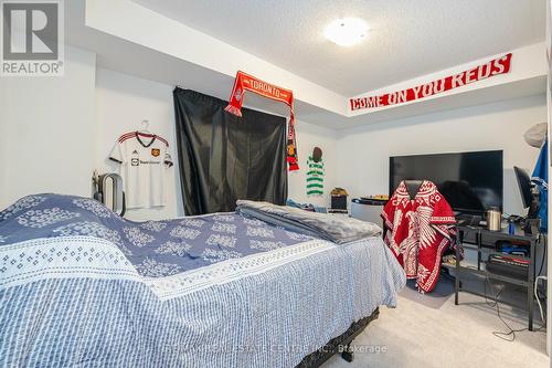 787 Kootenay Path, Oshawa, ON - Indoor Photo Showing Bedroom