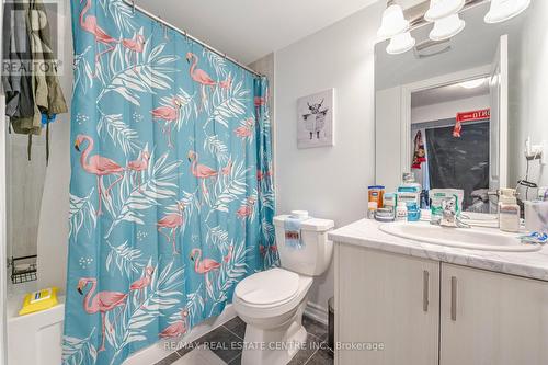 787 Kootenay Path, Oshawa, ON - Indoor Photo Showing Bathroom