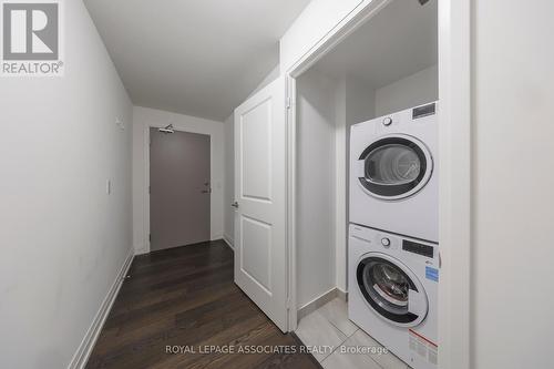 306 - 3121 Sheppard Avenue E, Toronto, ON - Indoor Photo Showing Laundry Room