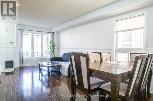 75 Saintsbury Crescent, Brampton, ON - Indoor Photo Showing Dining Room