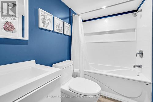 5 Donna Drive, Haldimand, ON - Indoor Photo Showing Bathroom