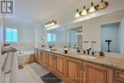 5 Highvalley Circle, Brampton, ON - Indoor Photo Showing Bathroom