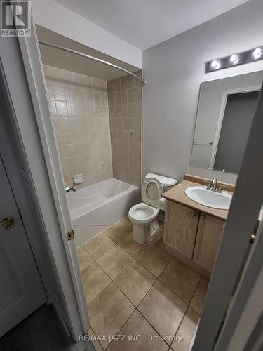 275 Monarch Avenue, Ajax (South West), ON - Indoor Photo Showing Bathroom