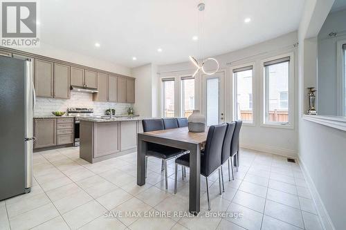 3211 William Rose Way, Oakville, ON - Indoor