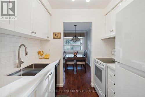 38 - 55 Brimwood Boulevard, Toronto (Agincourt North), ON - Indoor Photo Showing Kitchen With Double Sink