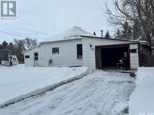 802 Athabaska Avenue, Grenfell, SK - Outdoor