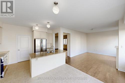 529 Red Elm Road W, Shelburne, ON - Indoor Photo Showing Kitchen