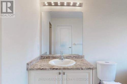 529 Red Elm Road W, Shelburne, ON - Indoor Photo Showing Bathroom