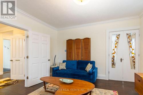 37 Bramley Street N, Port Hope, ON - Indoor Photo Showing Living Room