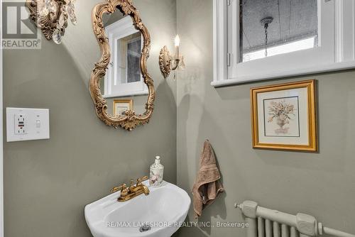 138 Bagot Street, Cobourg, ON - Indoor Photo Showing Bathroom