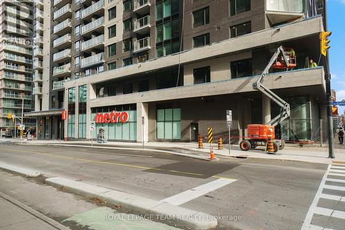 #711 - 180 George Street, Ottawa, ON - Outdoor With Balcony With Facade