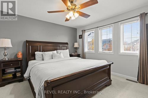 22 Fairhaven Drive, Hamilton, ON - Indoor Photo Showing Bedroom