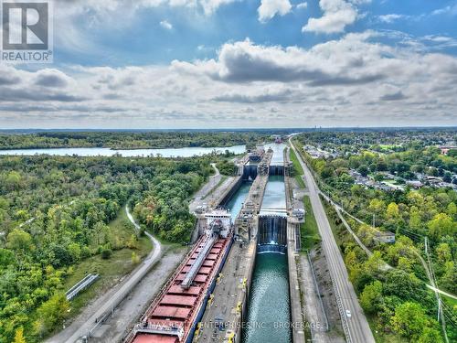 12 Fairburn Avenue, St. Catharines, ON - Outdoor With View