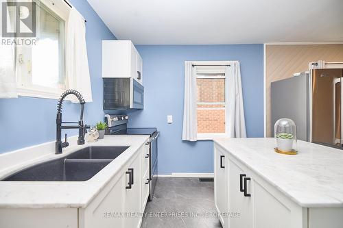 12 Fairburn Avenue, St. Catharines, ON - Indoor Photo Showing Kitchen With Double Sink