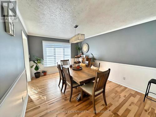 6 Vine Road, Grimsby (541 - Grimsby West), ON - Indoor Photo Showing Dining Room