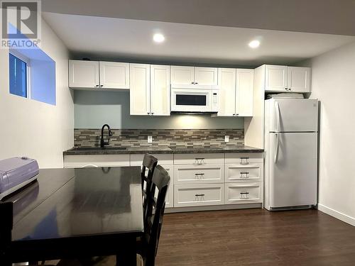 333 Vanderview Drive, Vanderhoof, BC - Indoor Photo Showing Kitchen