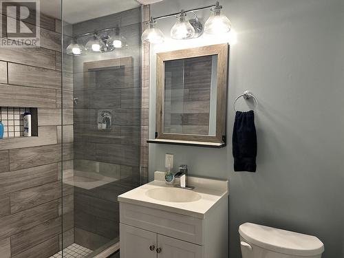 333 Vanderview Drive, Vanderhoof, BC - Indoor Photo Showing Bathroom