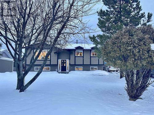 333 Vanderview Drive, Vanderhoof, BC - Outdoor With Facade