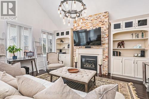 58 Waterview Road, Wasaga Beach, ON - Indoor Photo Showing Living Room With Fireplace