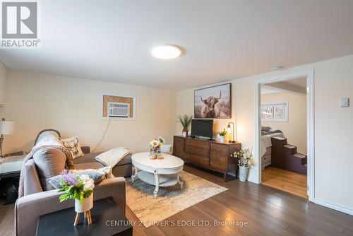 201 George Street E, North Grenville, ON - Indoor Photo Showing Living Room