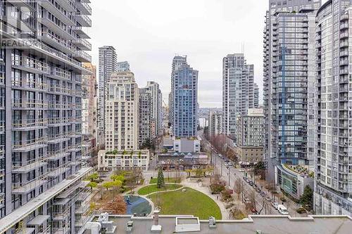 1082 Seymour Street, Vancouver, BC - Outdoor With Facade