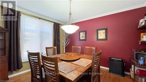 18 Conway Court, Zorra (Thamesford), ON - Indoor Photo Showing Dining Room