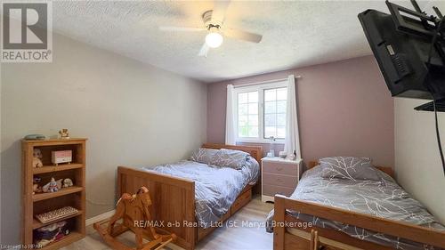 18 Conway Court, Zorra (Thamesford), ON - Indoor Photo Showing Bedroom