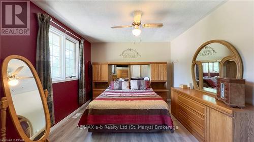 18 Conway Court, Zorra (Thamesford), ON - Indoor Photo Showing Bedroom