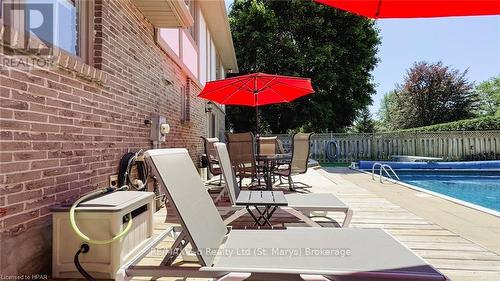 18 Conway Court, Zorra (Thamesford), ON - Outdoor With In Ground Pool