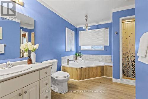 626 Holman Crescent, Centre Wellington (Fergus), ON - Indoor Photo Showing Bathroom