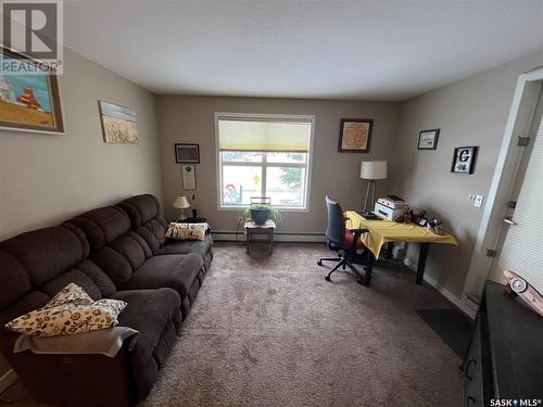 1107 5500 Mitchinson Way, Regina, SK - Indoor Photo Showing Living Room