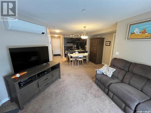 1107 5500 Mitchinson Way, Regina, SK - Indoor Photo Showing Living Room