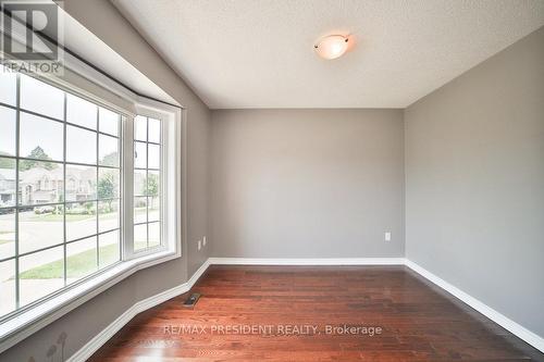 34 Harry Gay Drive, Clarington, ON - Indoor Photo Showing Other Room